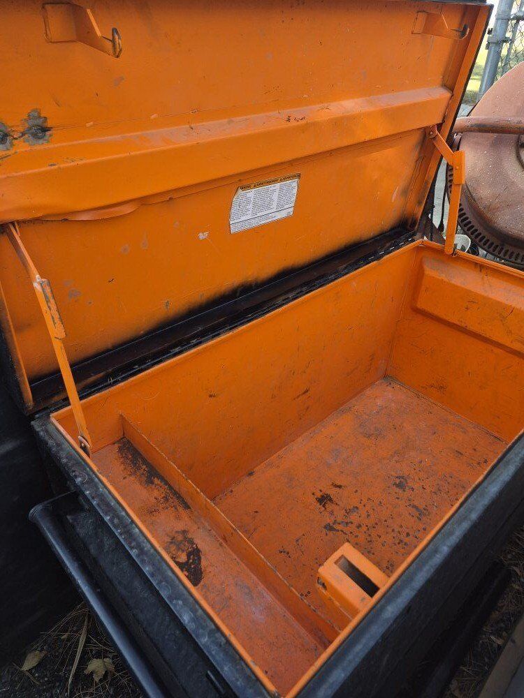 Nice 4'x 2'  job tool storage gang site box