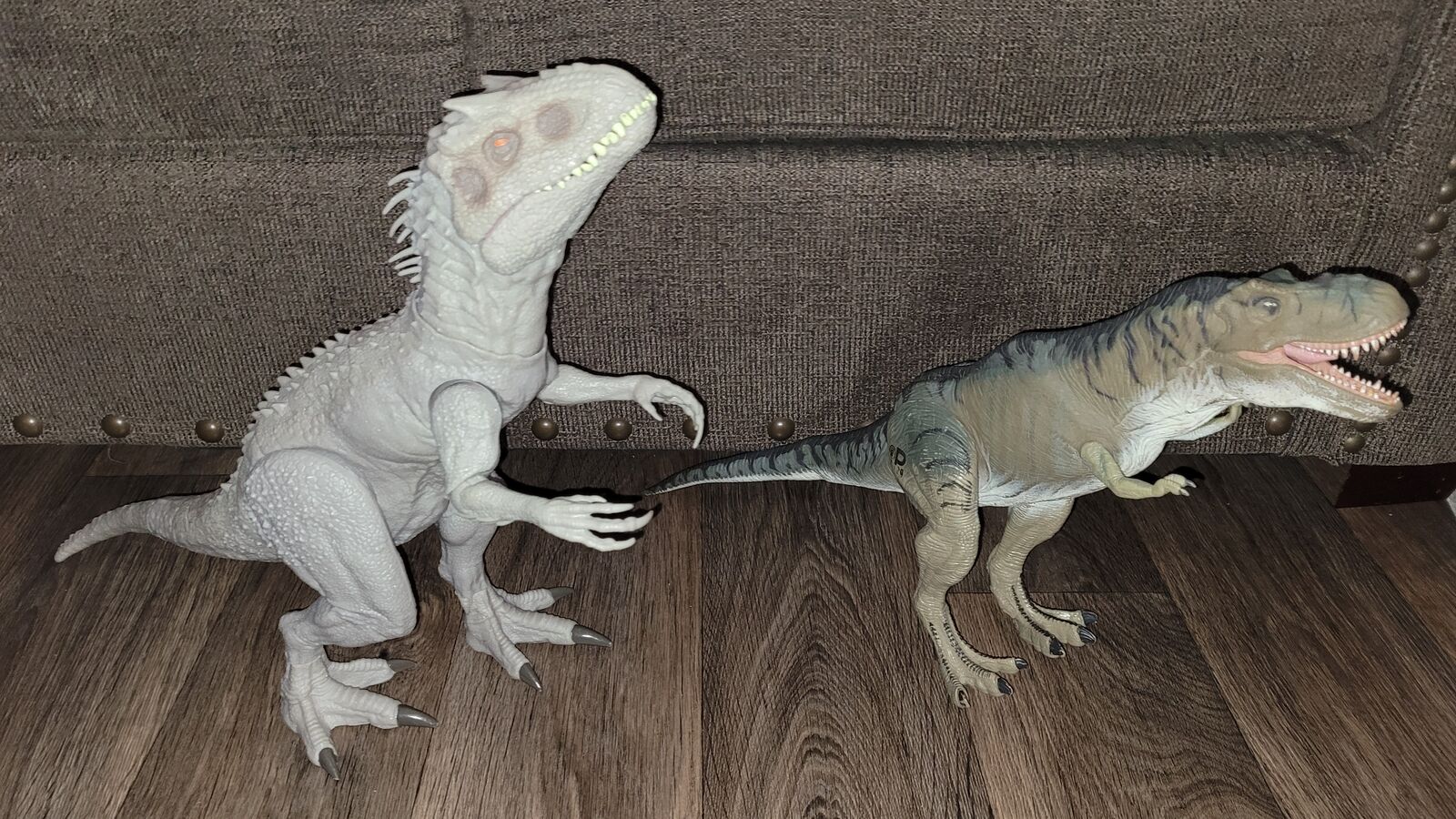 Jurassic World indominus Rex & Vintage 1997 T.rex