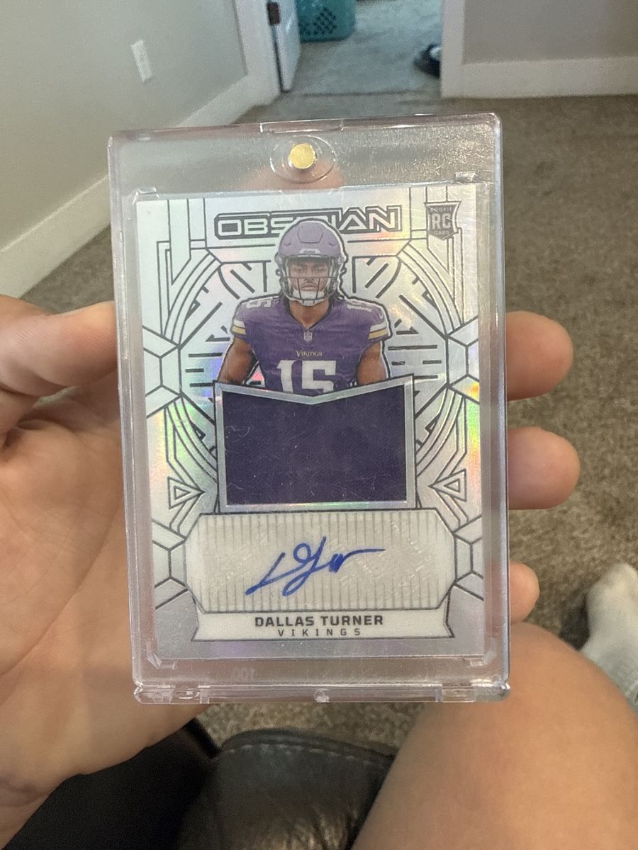 Dallas Turner football card