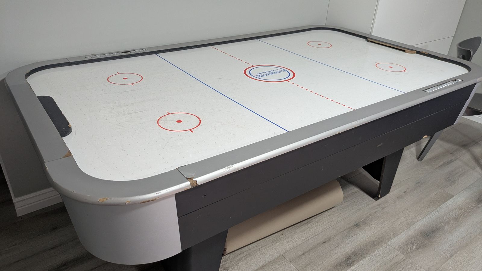 Free Air Hockey Table