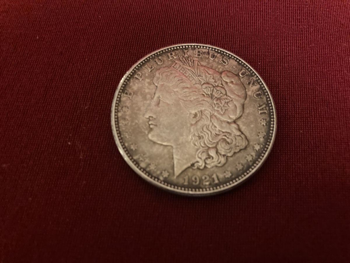 Main image 1