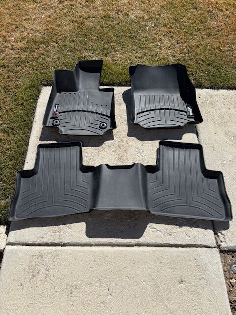 WeatherTech Floor Mats 2019-2025 Toyota Rav4