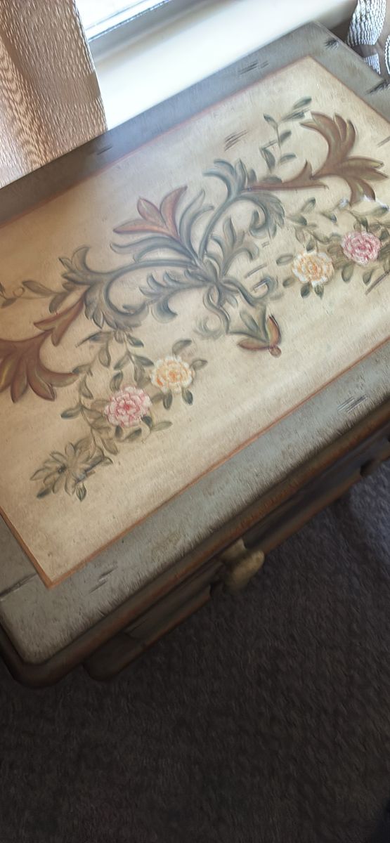 Main image 3