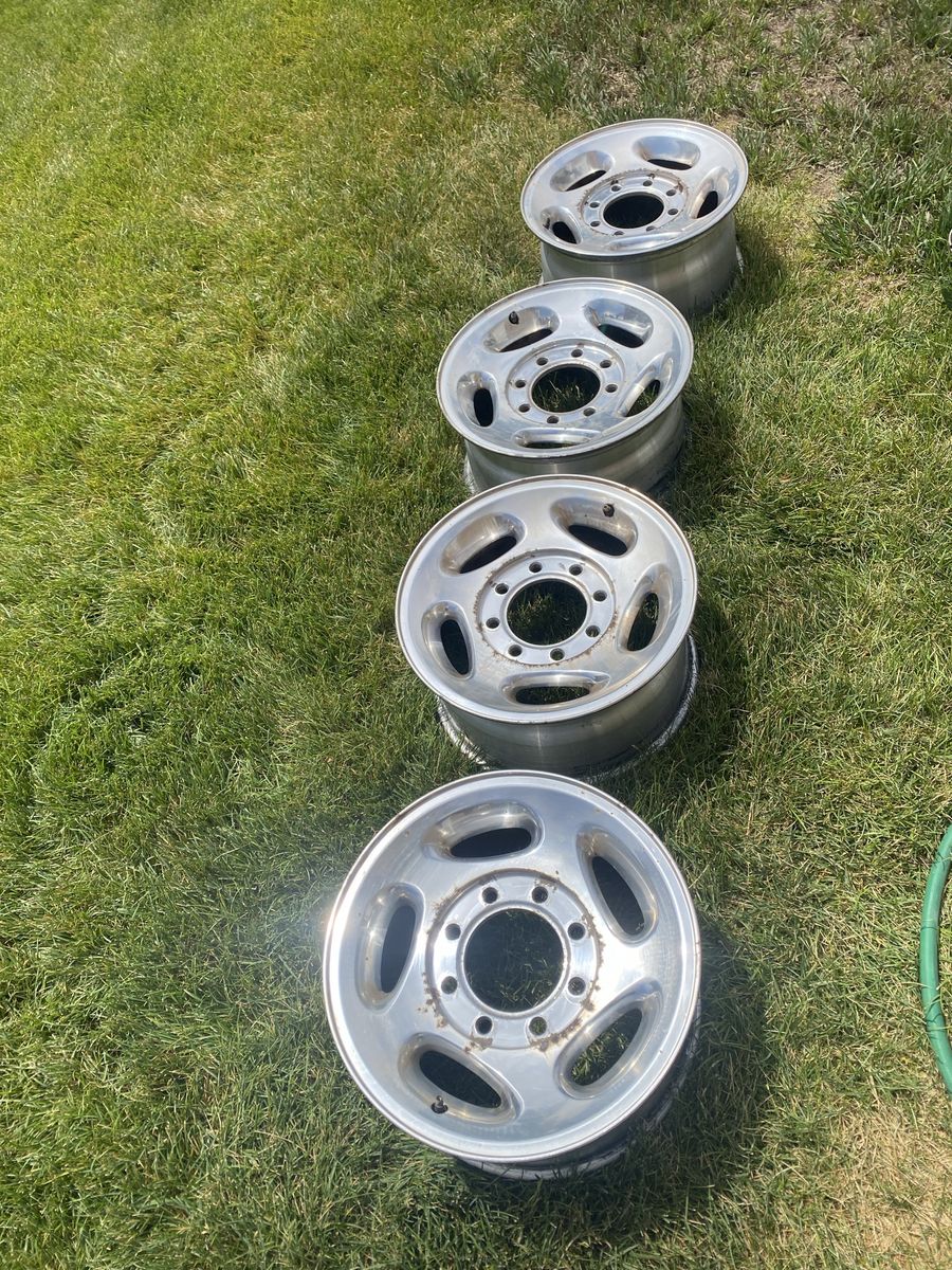 Used Chrome/Silver 8-Lug Wheels (Set of 4) for SUV/Truck 16x8 aluminum