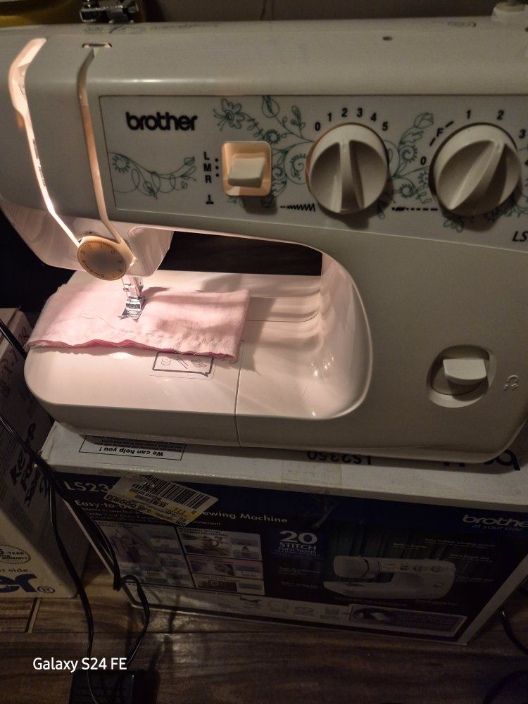 moving sale! Sewing Machines  
two for Only one price. $90.00 
OBO. Cash!