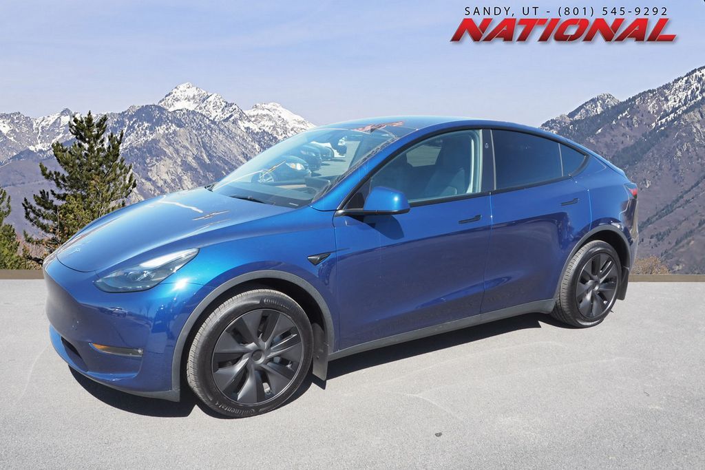 2025 Tesla Model Y Long Range