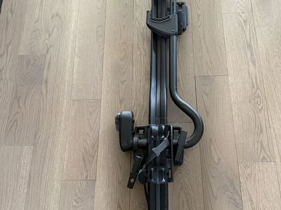 Thule ProRide XT Roof Bike Rack
