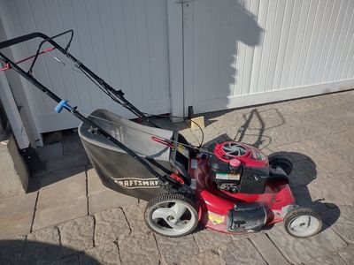 Lawn mower "Craftsman" 6.75 HP self-propelled