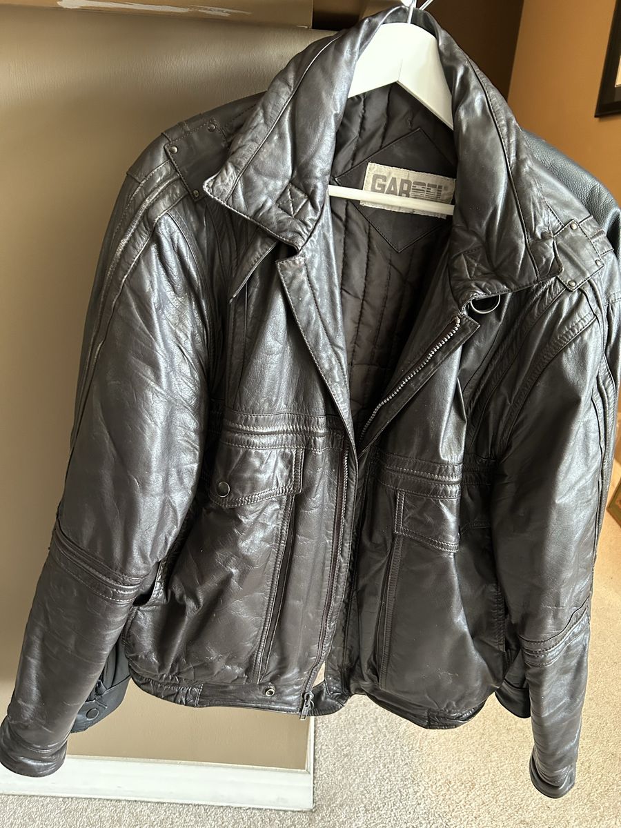 Garrett Vintage Brown Leather Jacket - Div of Reliable Sportswear - Men's Large, Quilted Nylon Tafetta Lining