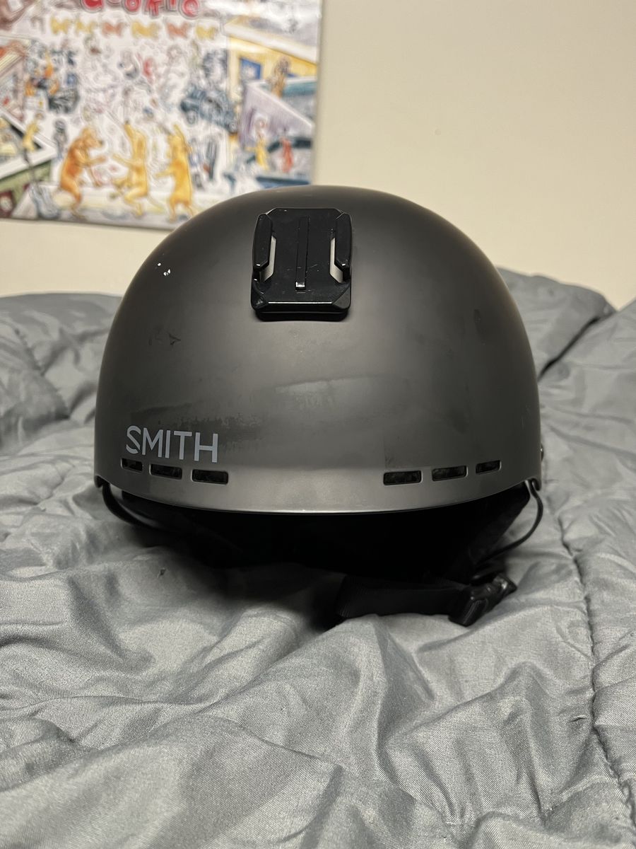 Smith ski/snowboard helmet