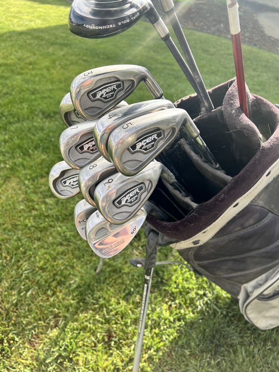 Full set of Right Handed Clubs