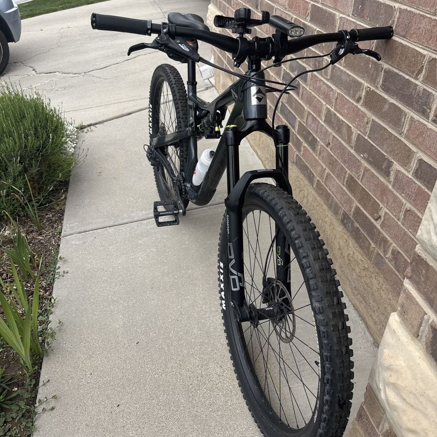 Ari (Fezzari) Delano Peak XL18”