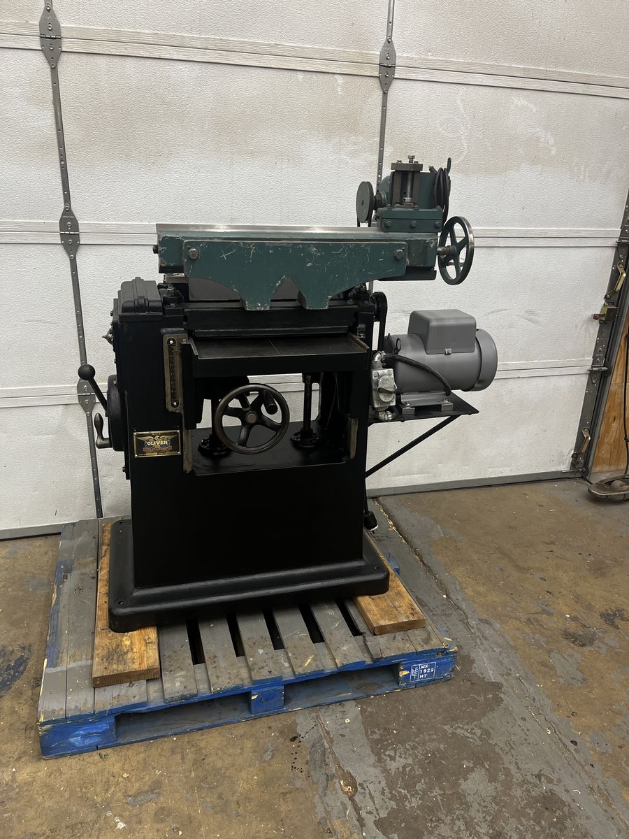 Single phase Oliver 399-d planer with sharpener