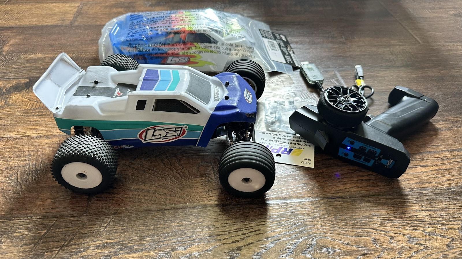 Losi Mini-T 2.0 1/18 Scale RC Stadium Truck Extra Shell/Parts
