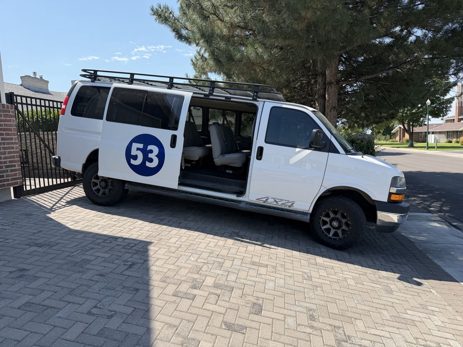 2019 Chevrolet Express 3500 LT