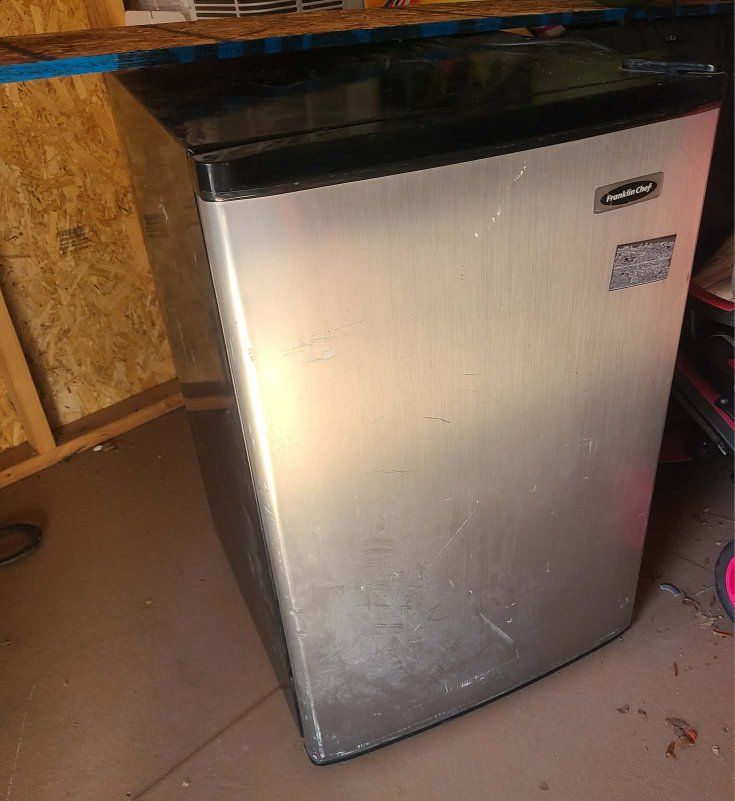 Franklin Chef Mini Fridge Compact Refrigerator - stainless