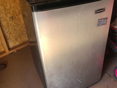 Franklin Chef Mini Fridge Compact Refrigerator - stainless