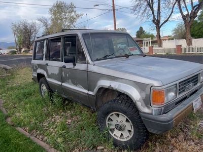 1988 Isuzu Trooper II LS