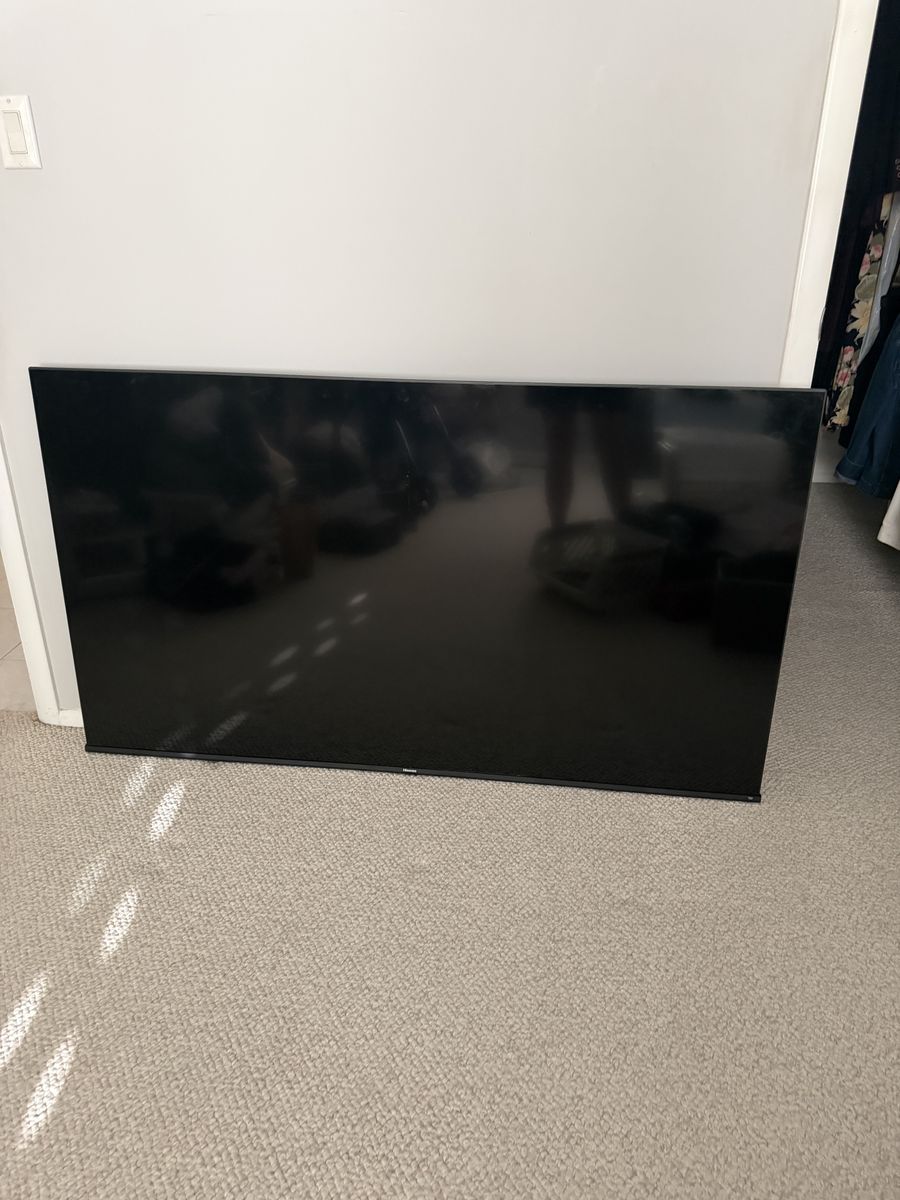 Hisense 65" TV