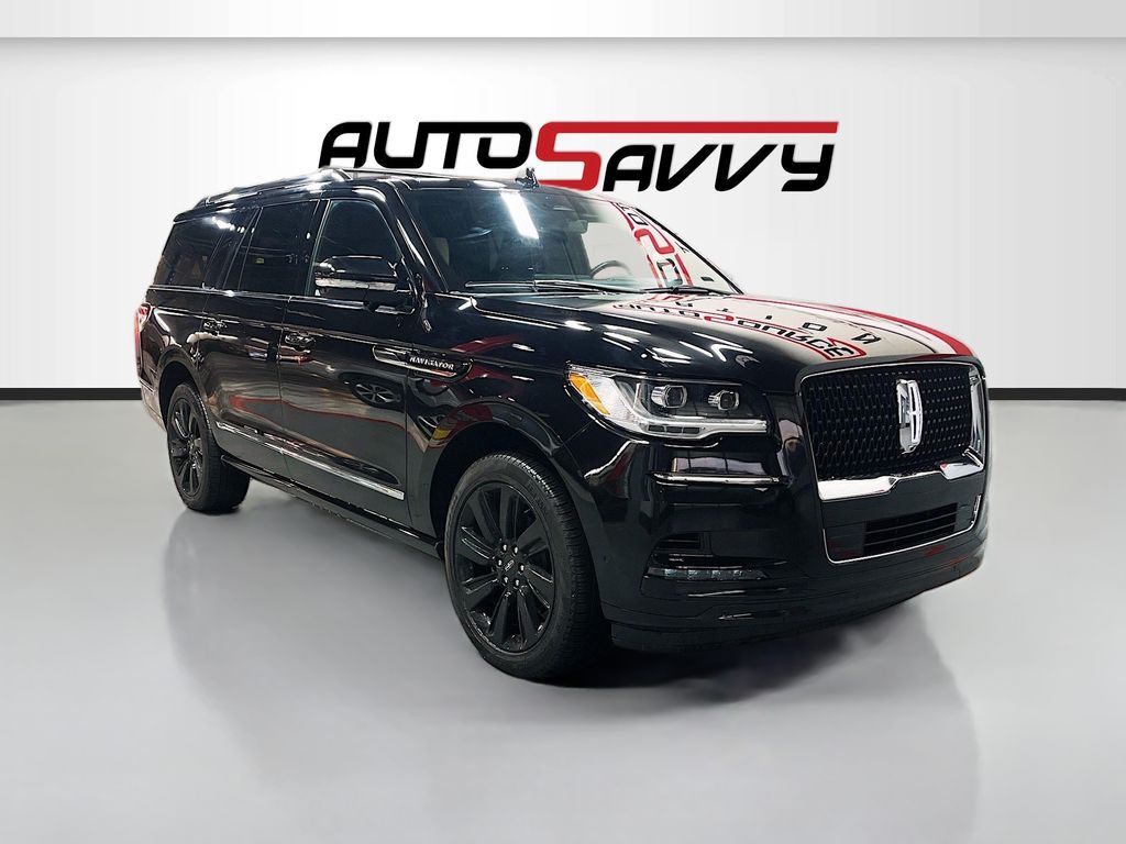 2023 Lincoln Navigator L Reserve