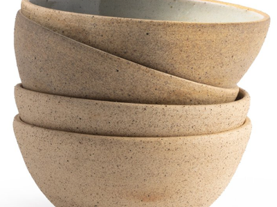 NELO Small Bowls and Dinner Plates