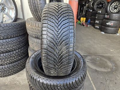 SET 205/55R16 MICHELIN CROSS CLIMATE2