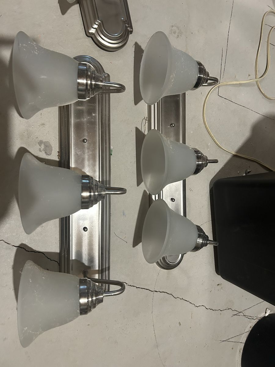 Main image 2