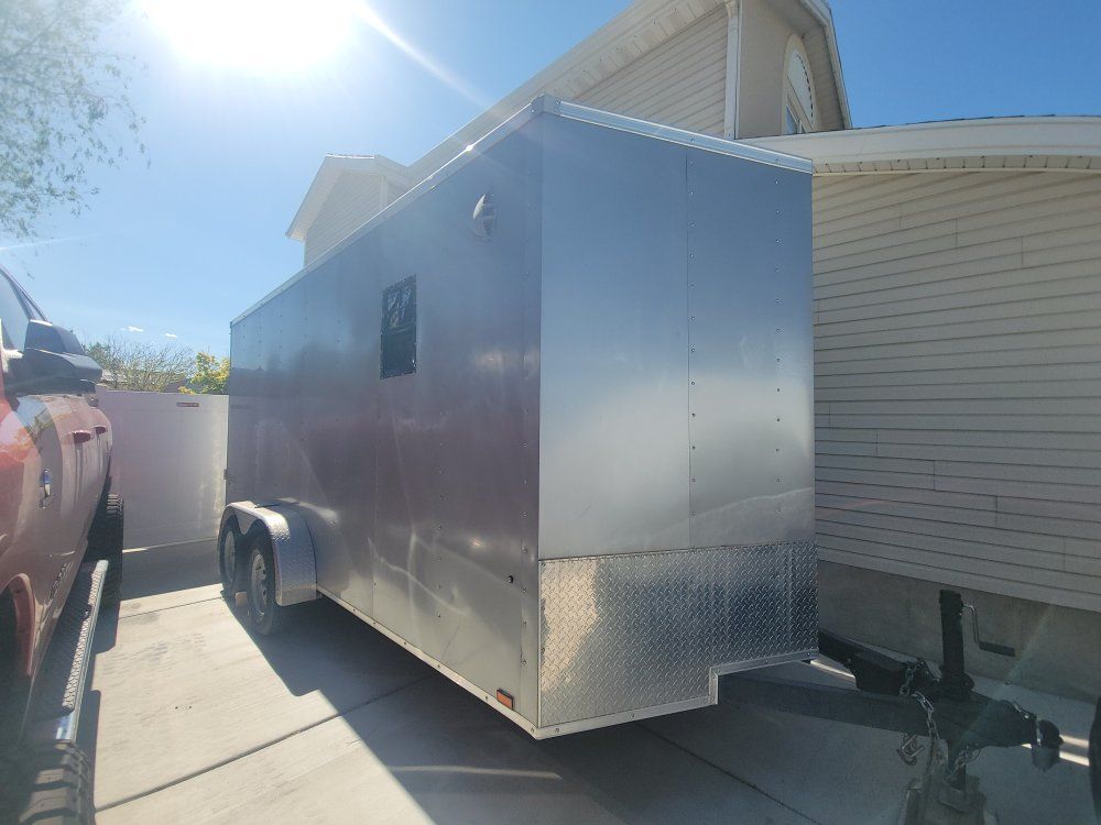 2021 Cargo enclosed trailer