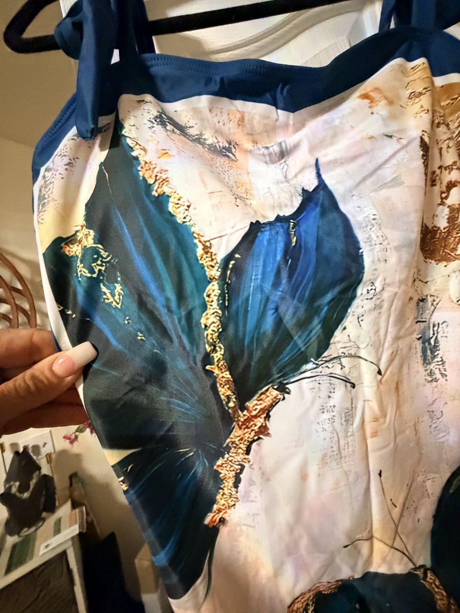 Main image 3