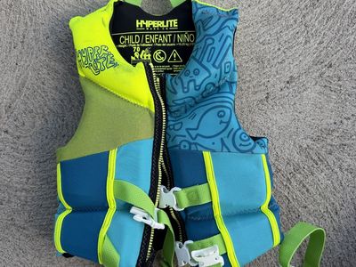 Hyperlite Child Life Jacket 33-55 lbs