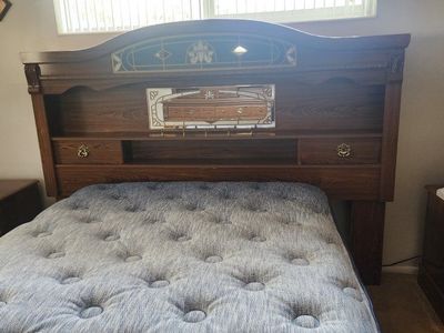 Bedroom Set, King/Queen Headboard, two nightstands and dresser