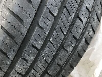 Vercelli stratai tires 235/60 R 17– 106H tires and rims for 200.00
