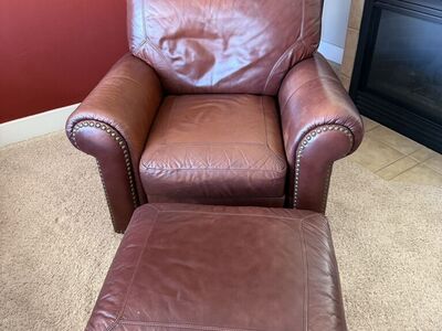 Leather Recliner w/ Ottoman