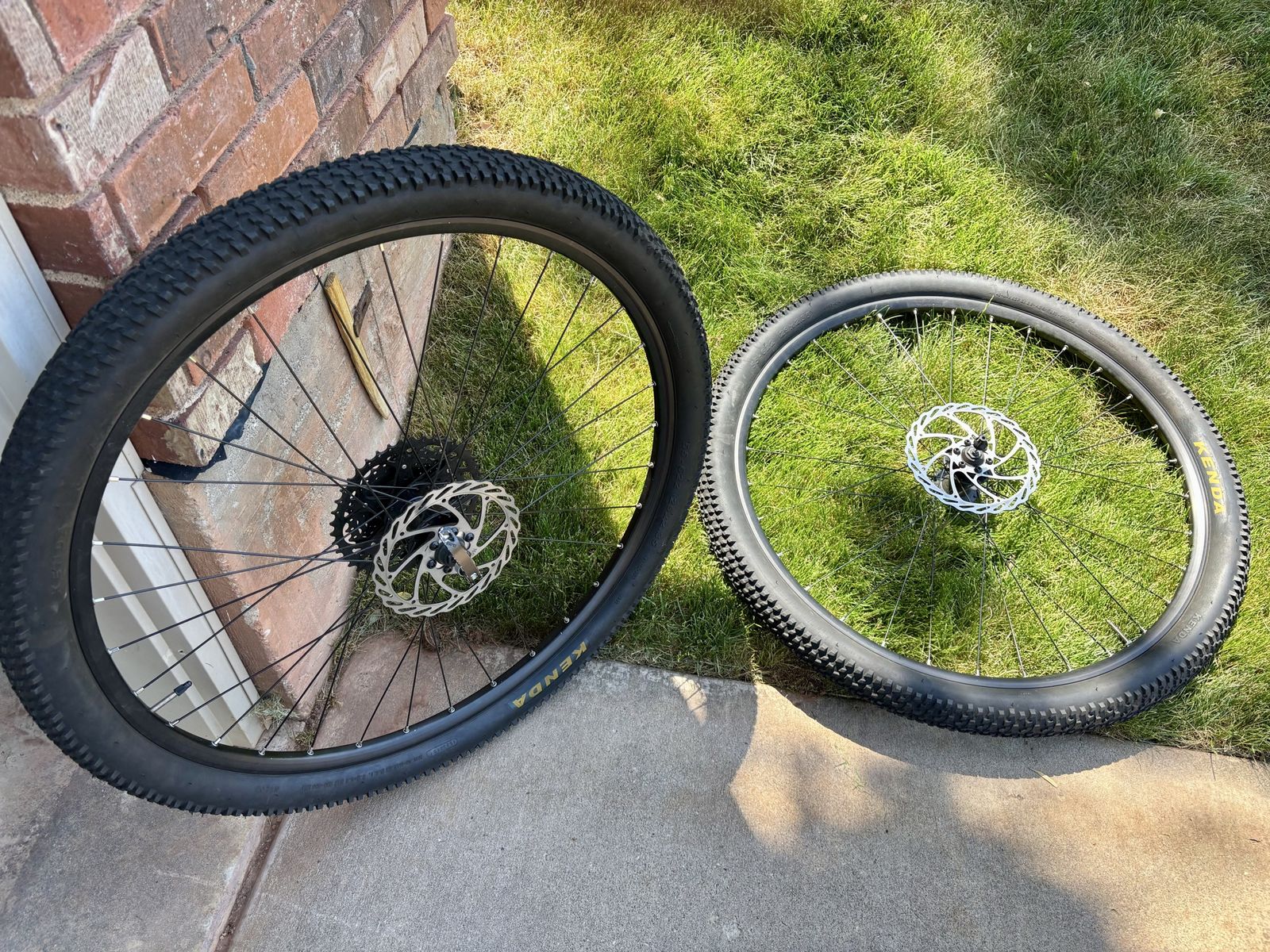 Kenda Mountain Bike Wheelset 29" with Disc Brakes