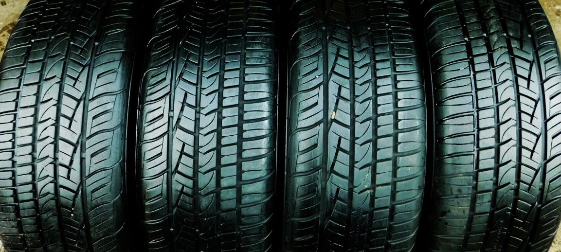 215 55R 17 General ZR