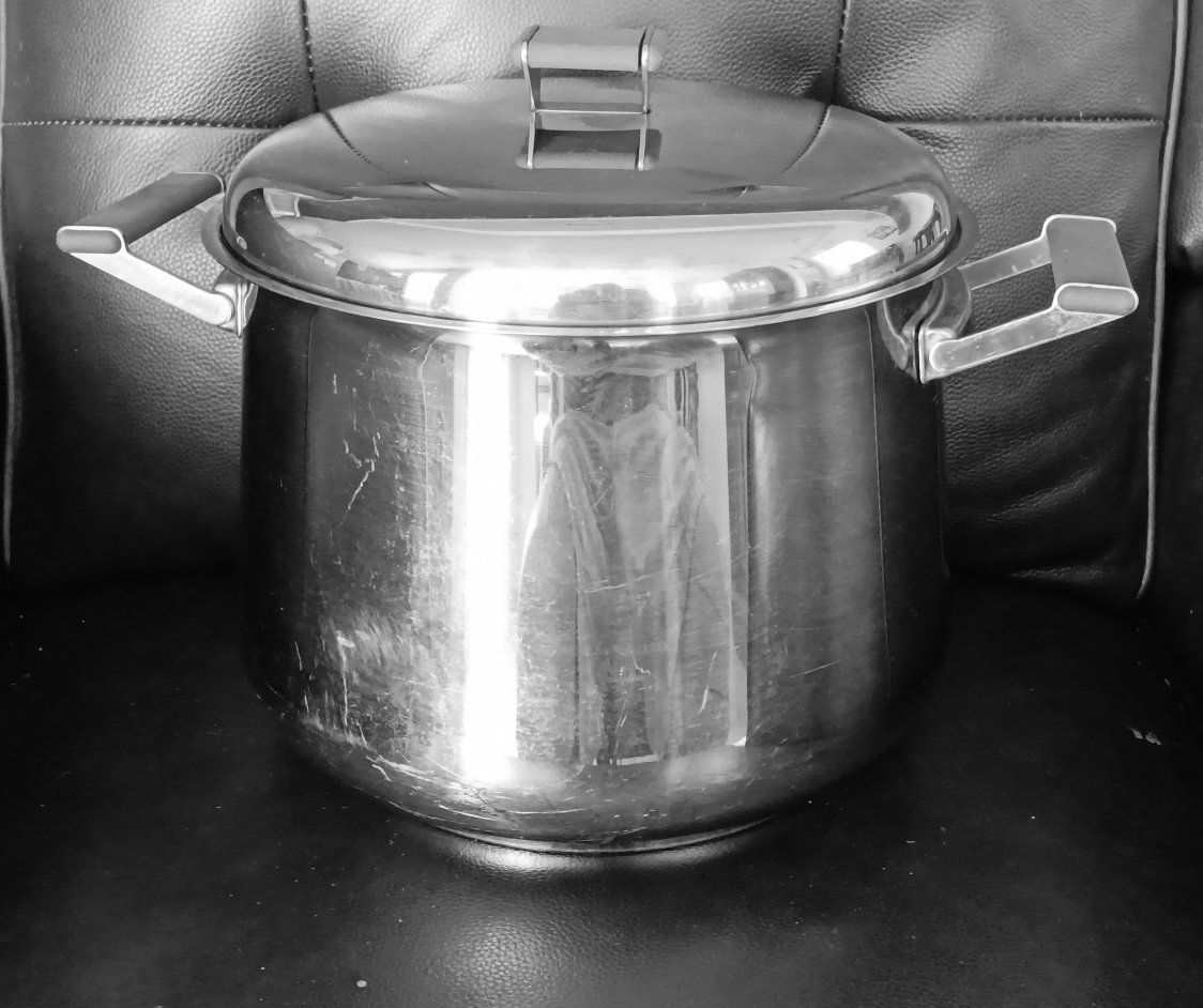 Mepra Italy Stainless Steel 24cm Stock Pot with Lid - Used