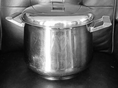 Mepra Italy Stainless Steel 24cm Stock Pot with Lid - Used
