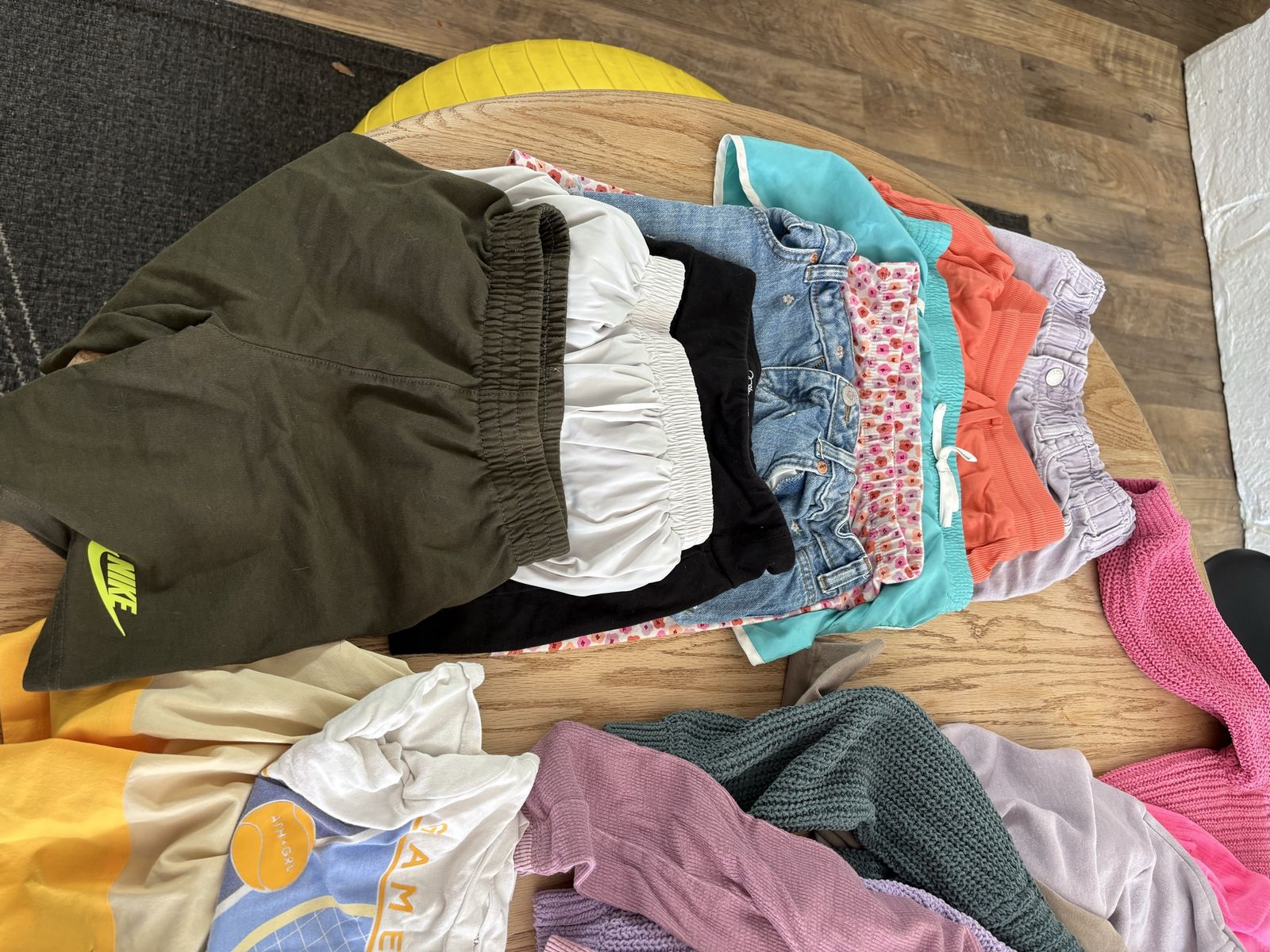 Girls size 6 clothes