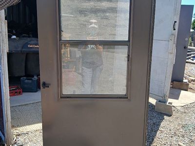 Storm Door with screen