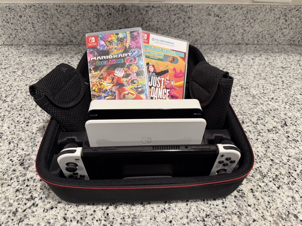 Nintendo Switch OLED Bundle