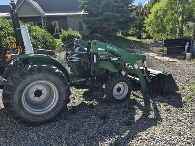 2009Montana Tractor