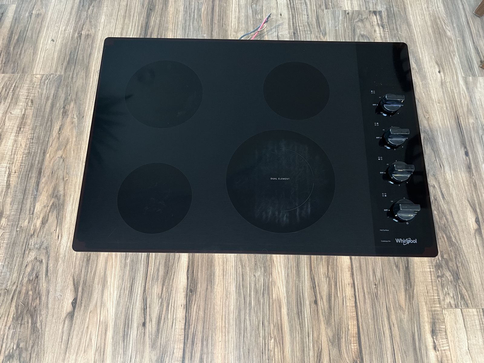 Whirlpool 30 in. Radiant Electric Ceramic Glass Cooktop
