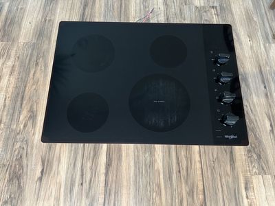 Whirlpool 30 in. Radiant Electric Ceramic Glass Cooktop