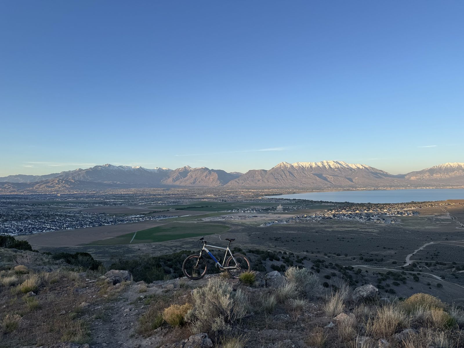 Main image 5