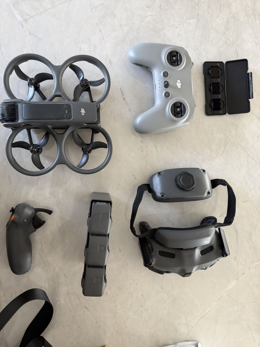 DJI Avata 2 Fly Smart Combo (3 Batts + Goggles N3 + RC Motion 3