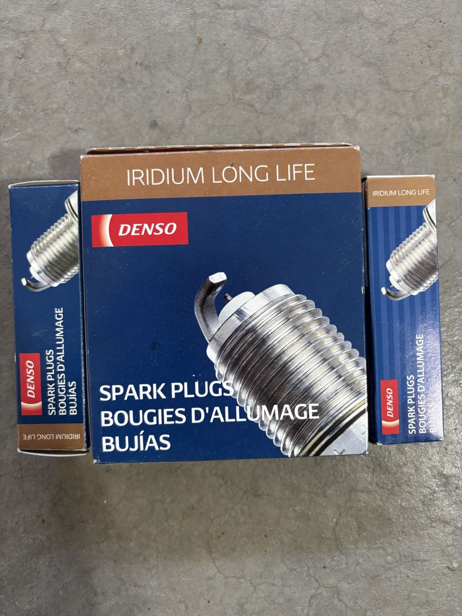 Denso FXE24HR11 Iridium Long Life Spark Plugs - Set of 6, New in Box
