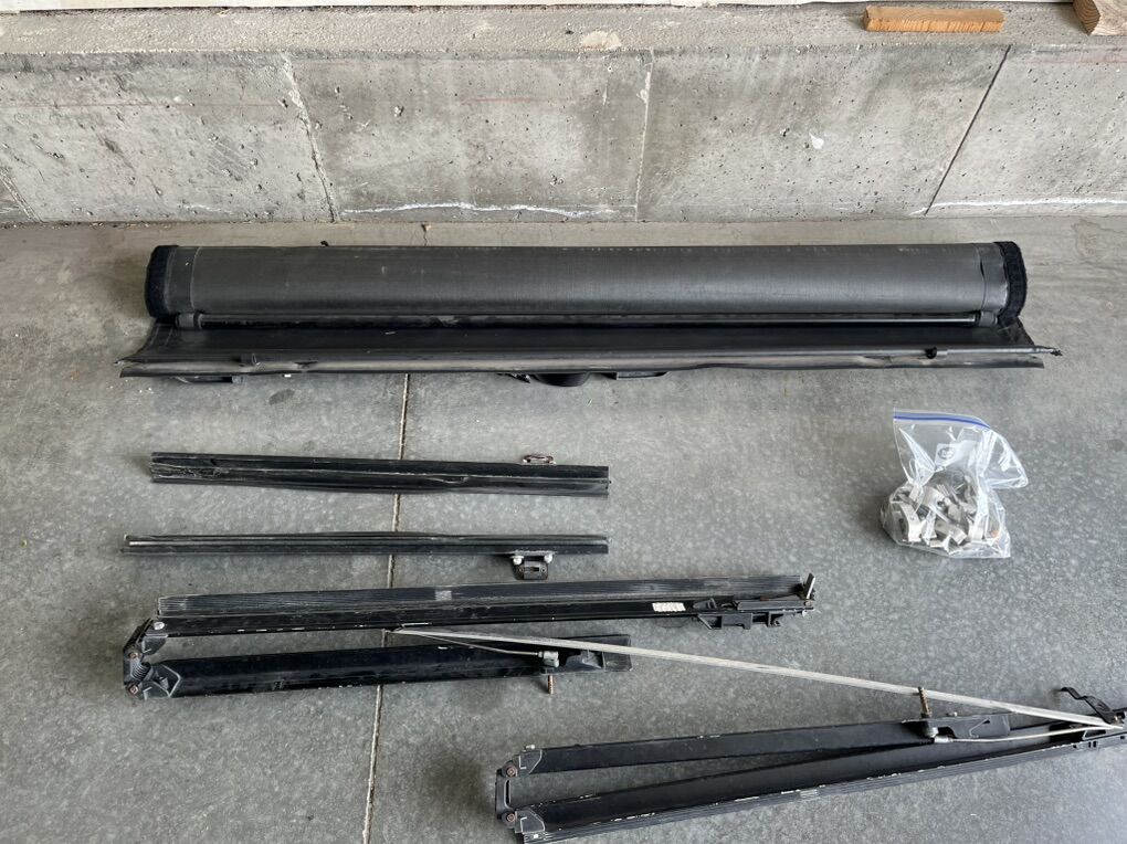 Truxedo Deuce Tonneau Cover For 2019+ sioverado