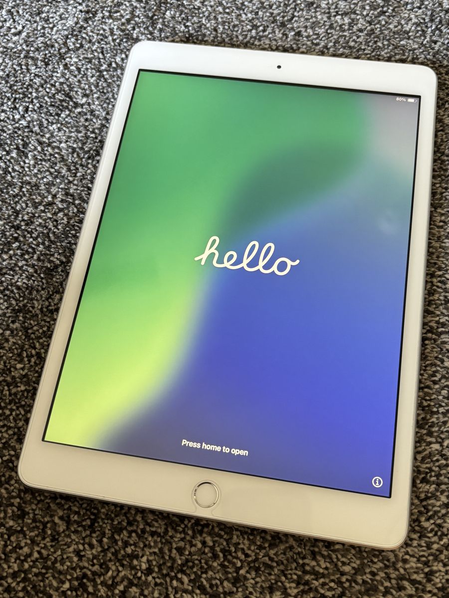 iPad 7th Generation 32gb $75 OBO