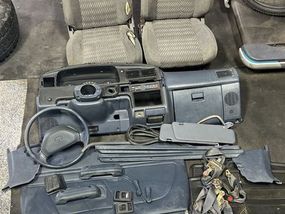 1990s Toyota pickup / 4Runner interior set