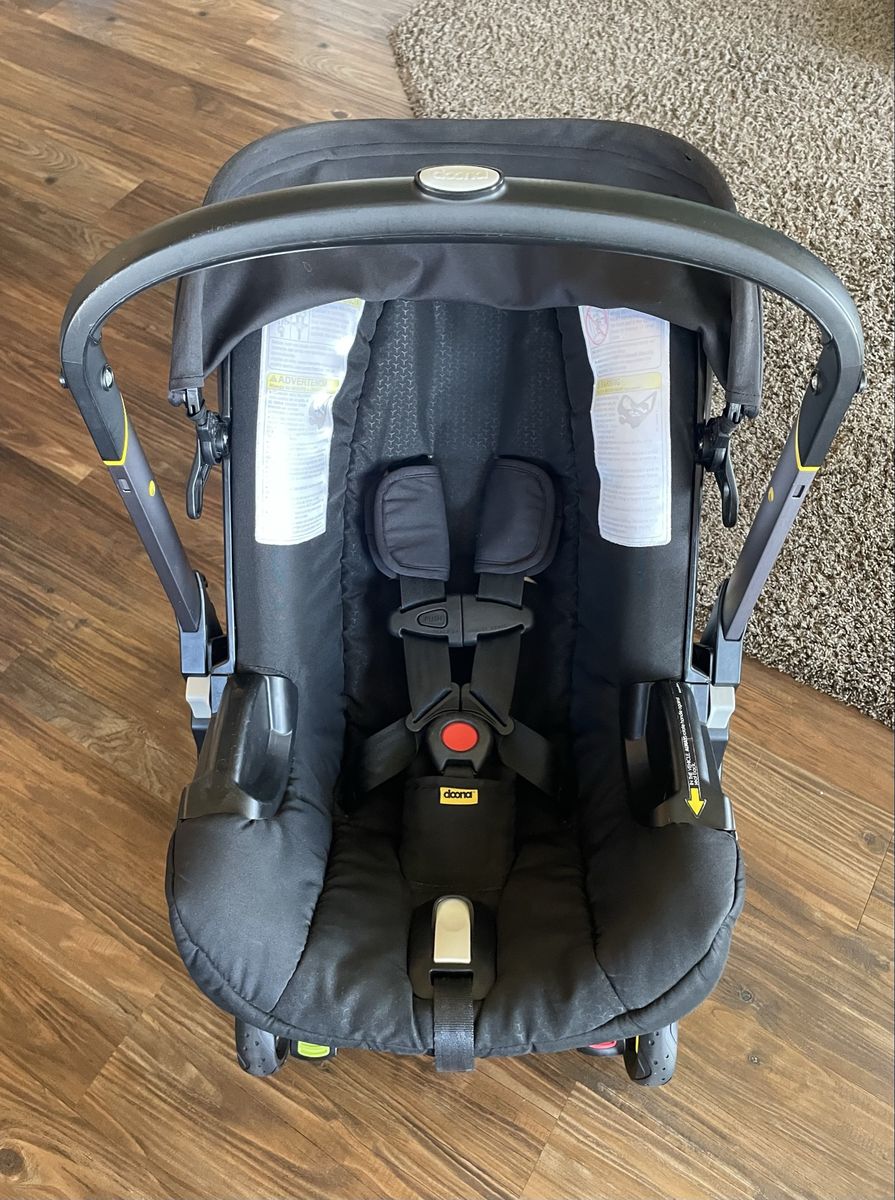 Doona Car Seat & base